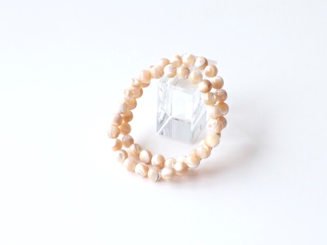 マザーオブパールブラウン