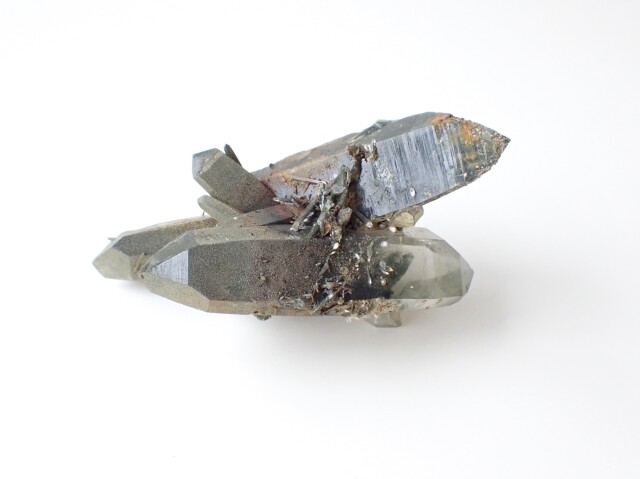 ネパール ガネーシュヒマール産ライトスモーキー 希少・ガネッシュ