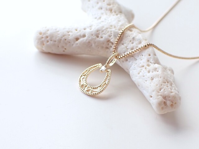 ホースシューK18ペンダントトップ