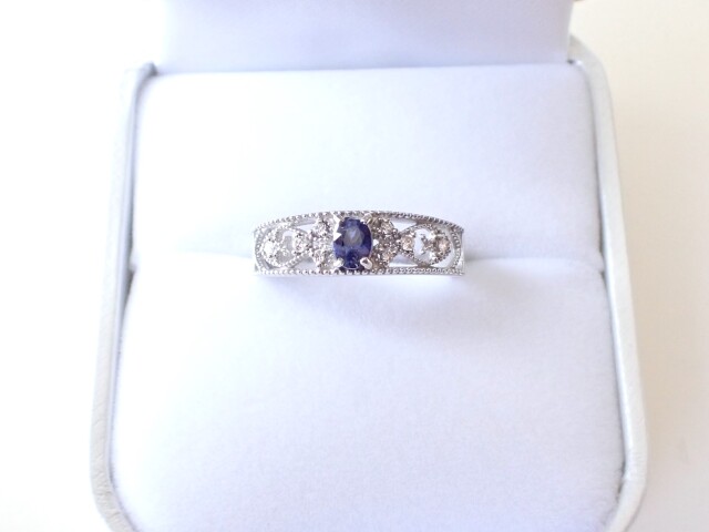 ベニトアイトリング