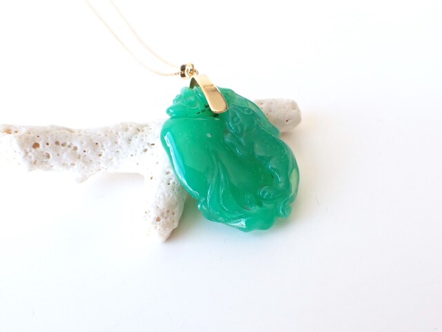 クリソプレーズペンダントトップ