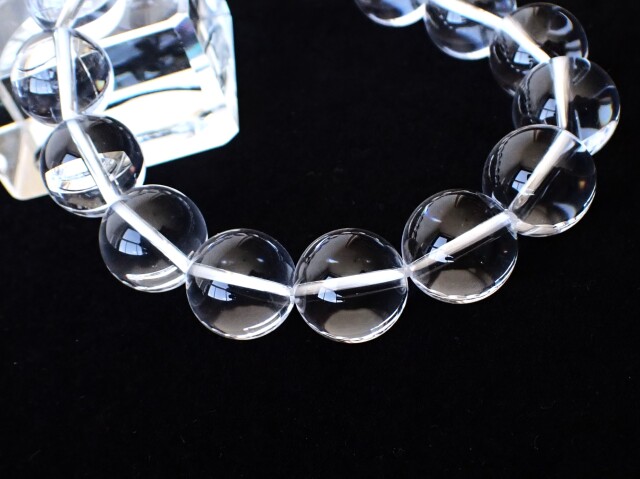 水晶ブレスレット宝石鑑別書付き