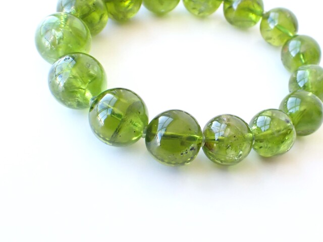 ペリドットブレスレット