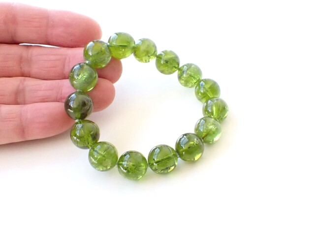ペリドットブレスレット