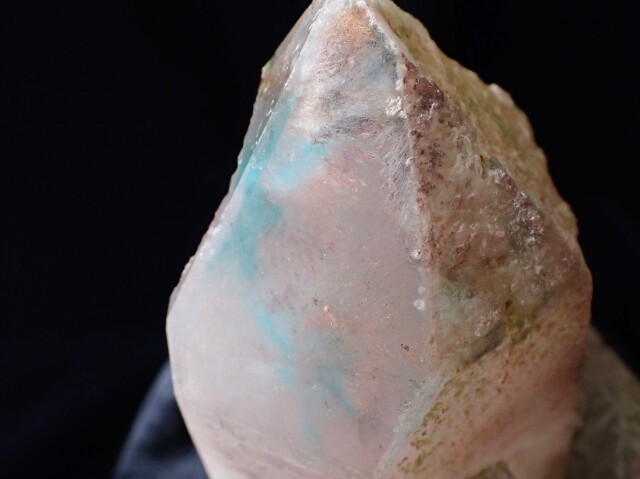 アホイトインクォーツ