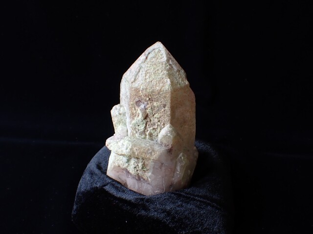 アホイトインクォーツ