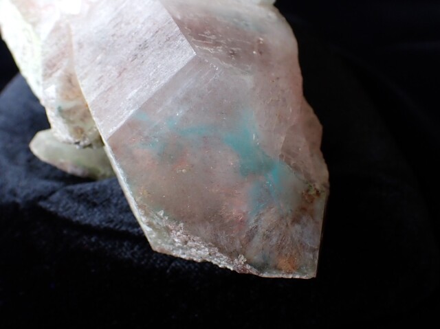 アホイトインクォーツ