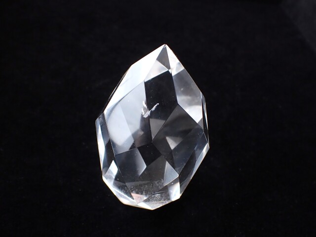 レムリアシードクリスタルティアーカット