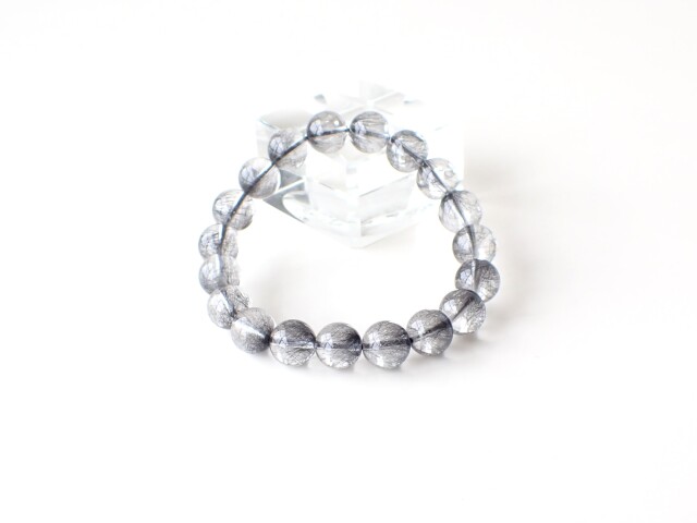 ブラックルチルクォーツ