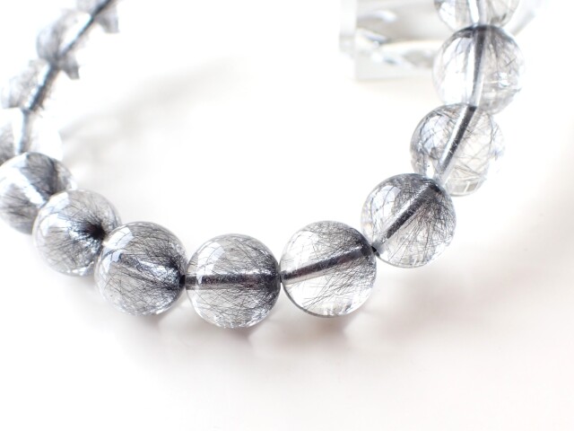 ブラックルチルクォーツ