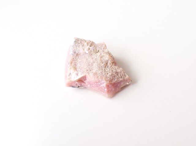 ピンクオパール原石
