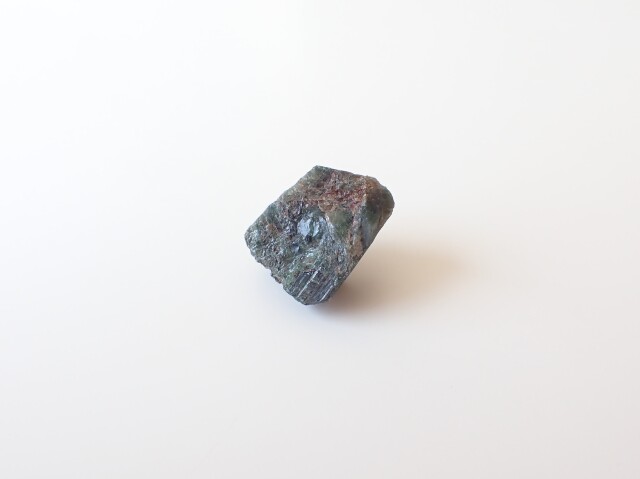 アレキサンドライト原石