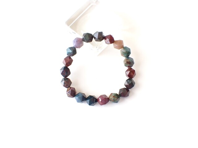 ブラッドストーンブレスレット