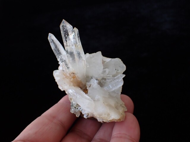ダウラギリ産水晶