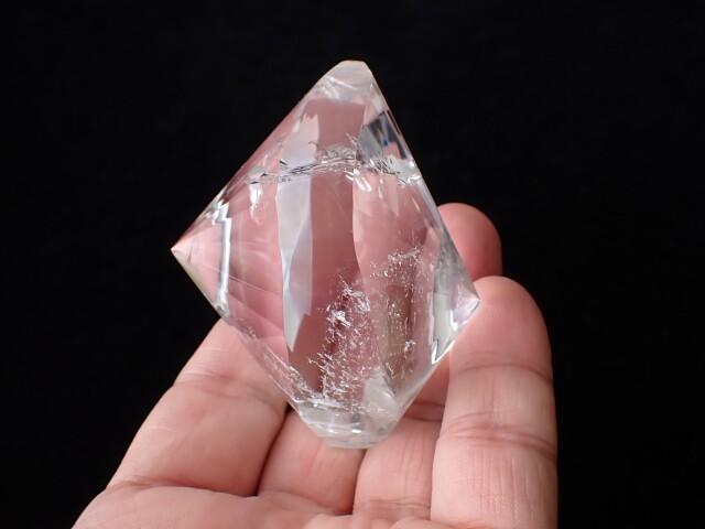 CCD707 レムリアンシードクリスタル フリーフォームカット 153g