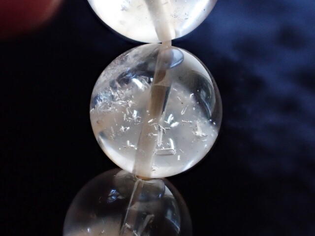 AB0846 【限定価格】 ☆プレミアム☆ クォーツインクォーツ（貫入水晶