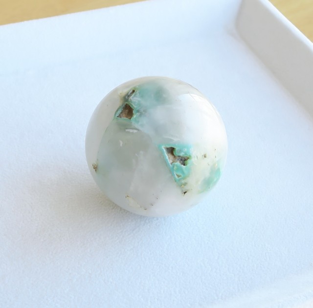 アホイトインクォーツ