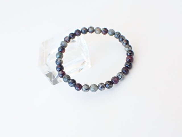 ユーディアライト