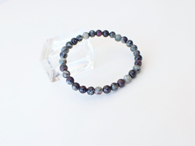 ユーディアライト