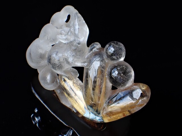 RE0656 【限定価格】 九尾の狐／太陽タイチンルチルクォーツ 105g