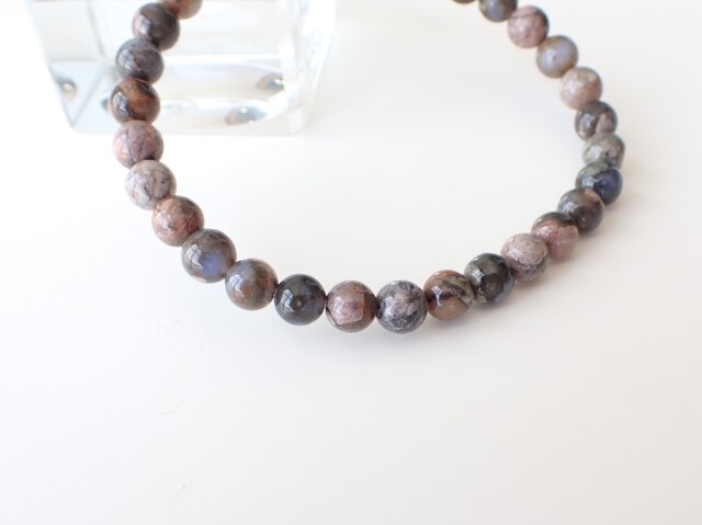 ケセラストーンブレスレット