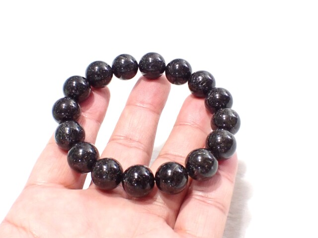 ブラックルチルクォーツブレスレット