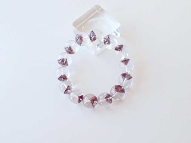 レッドファントムクォーツ