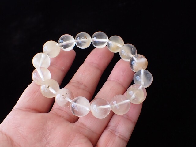 ラビットヘアクォーツブレスレット