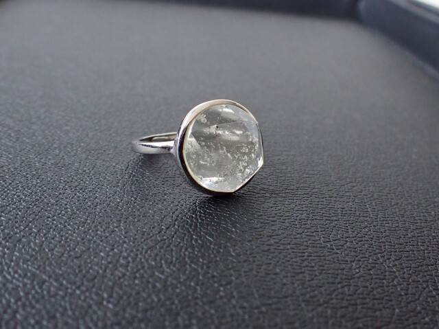 リビアンスラスリング