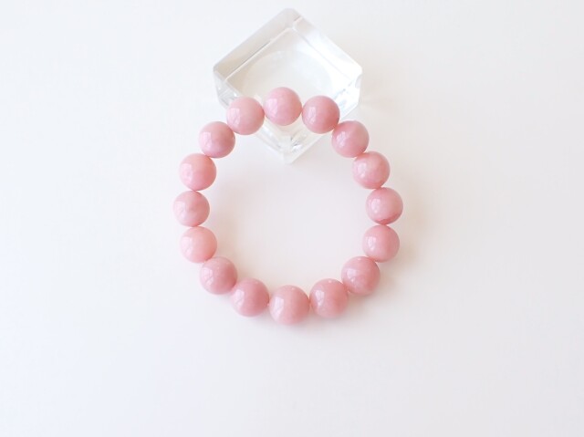 ピンクオパールブレスレット
