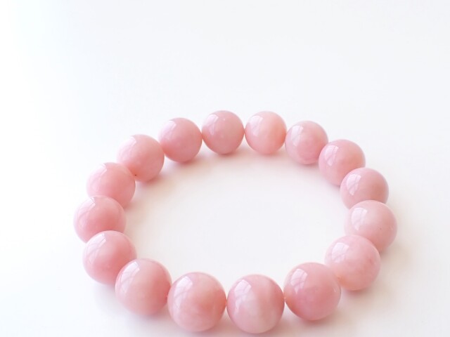 ピンクオパールブレスレット