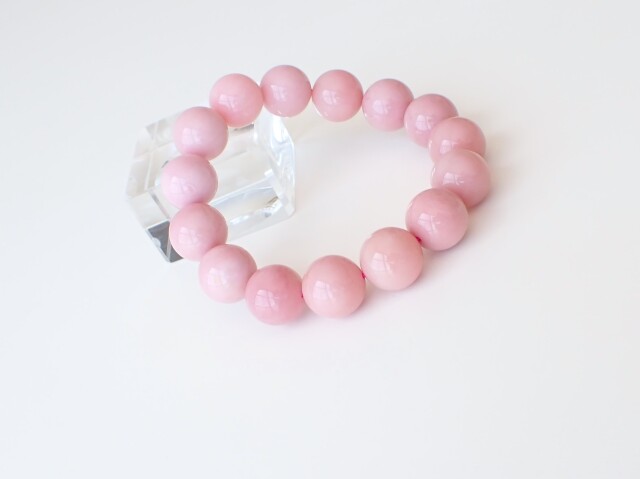 ピンクオパールブレスレット