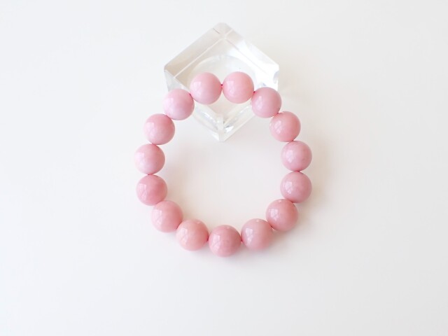 ピンクオパールブレスレット