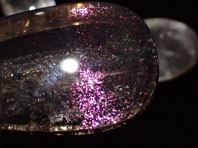 ピンクファイアークォーツ