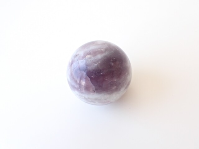 ピンクトルマリンインレピドライトイン丸玉