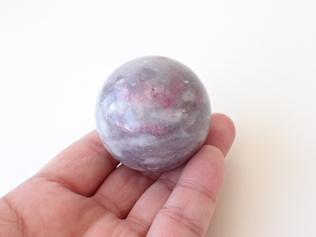 ピンクトルマリンインレピドライトイン丸玉