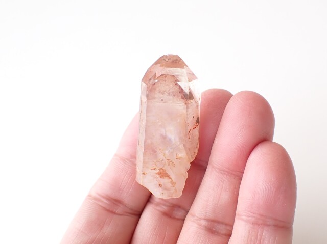 レッドファントムクォーツ