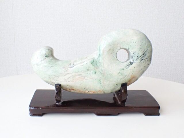 秩父翡翠勾玉