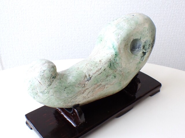 秩父翡翠勾玉