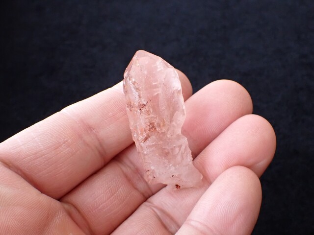 ヒマラヤアイスクリスタル ヒマラヤアイスクリスタルIce Crystal - Himalayan Gems, Nepal