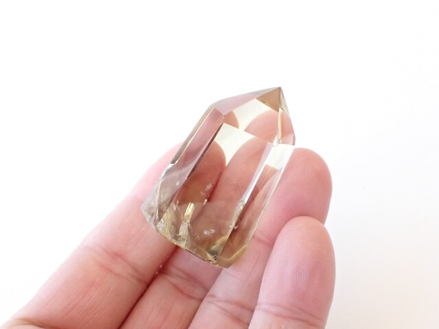 オウロヴェルデクォーツ