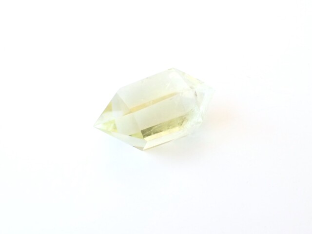 【割引中】オウロヴェルデクォーツ オウロヴェルデクォーツ （レインボー） ４０mmスフィア - 宝石