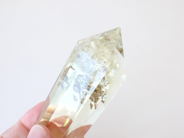 オウロヴェルデクォーツ