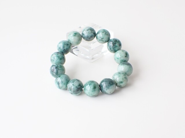 【開運】クリスタル　翡翠　ブレスレット Amazon | theory xyz 糸魚川翡翠 ブレスレット 極上級 AA品