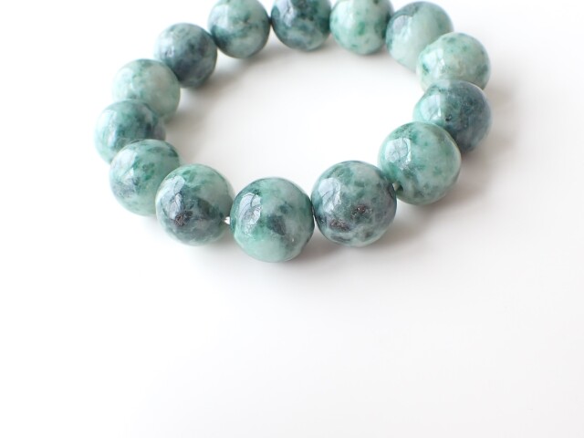 糸魚川翡翠ブレスレット