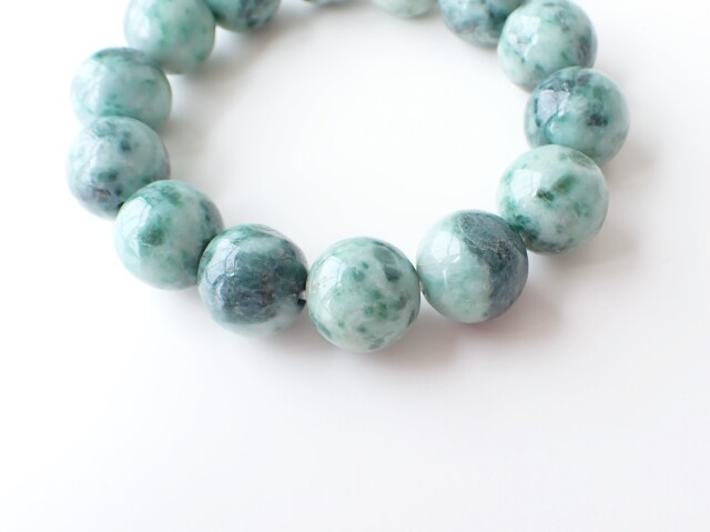 糸魚川翡翠ブレスレット