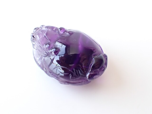 ロングイアメジスト