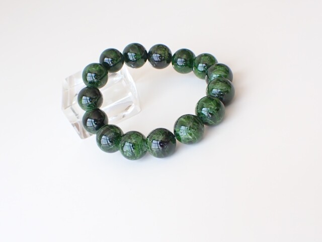 クロムダイオプサイトブレスレット