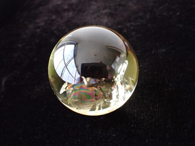 OD0126　オウロヴェルデクォーツ（Ouro　verde　quartz）／ファントム　スフィア（丸玉）　直径：４８ｍｍ