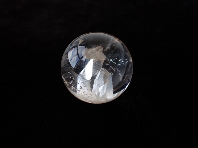 高品質クォーツインクォーツ貫入り水晶スフィア19.0mm